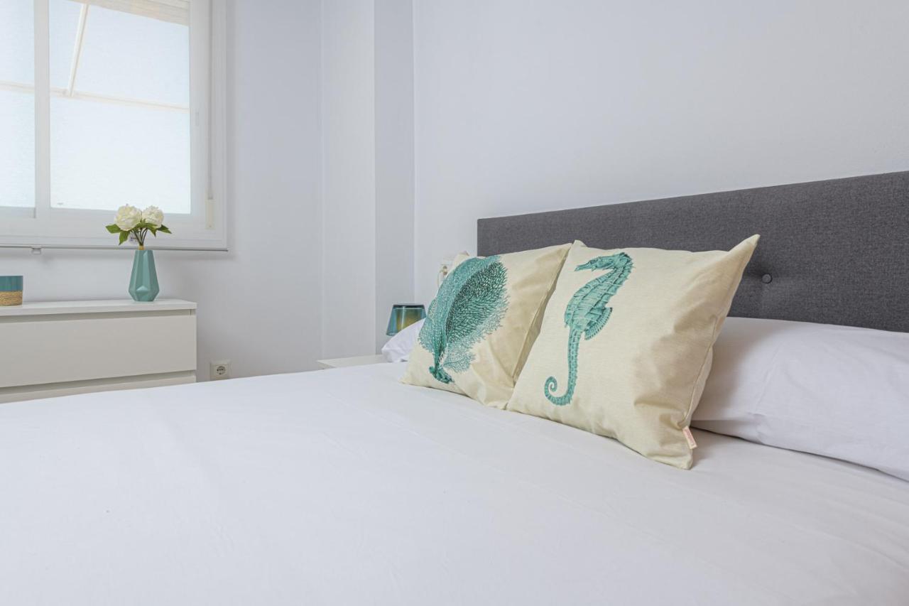 Wintowinrentals Amazing Front Sea View & Relax Torre de Benagalbon Buitenkant foto